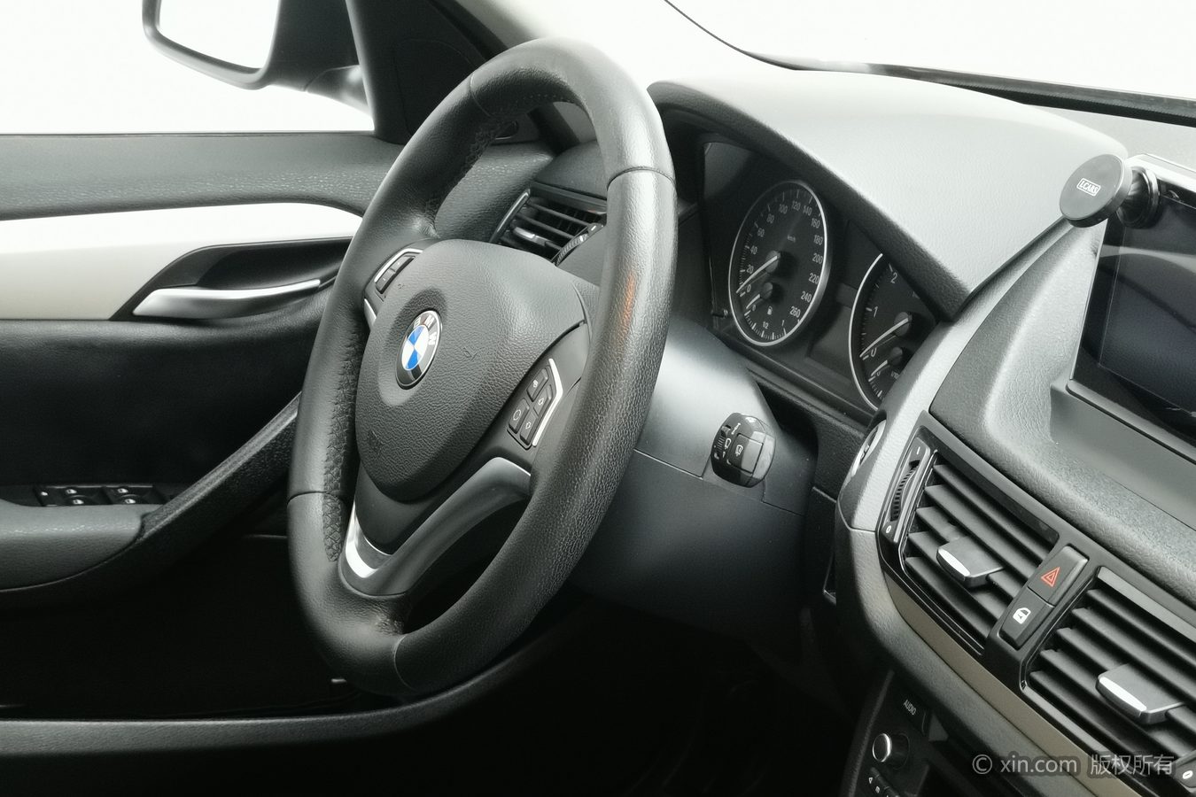 BMW X1 2015 #23 BMW X1 2015 car image #23