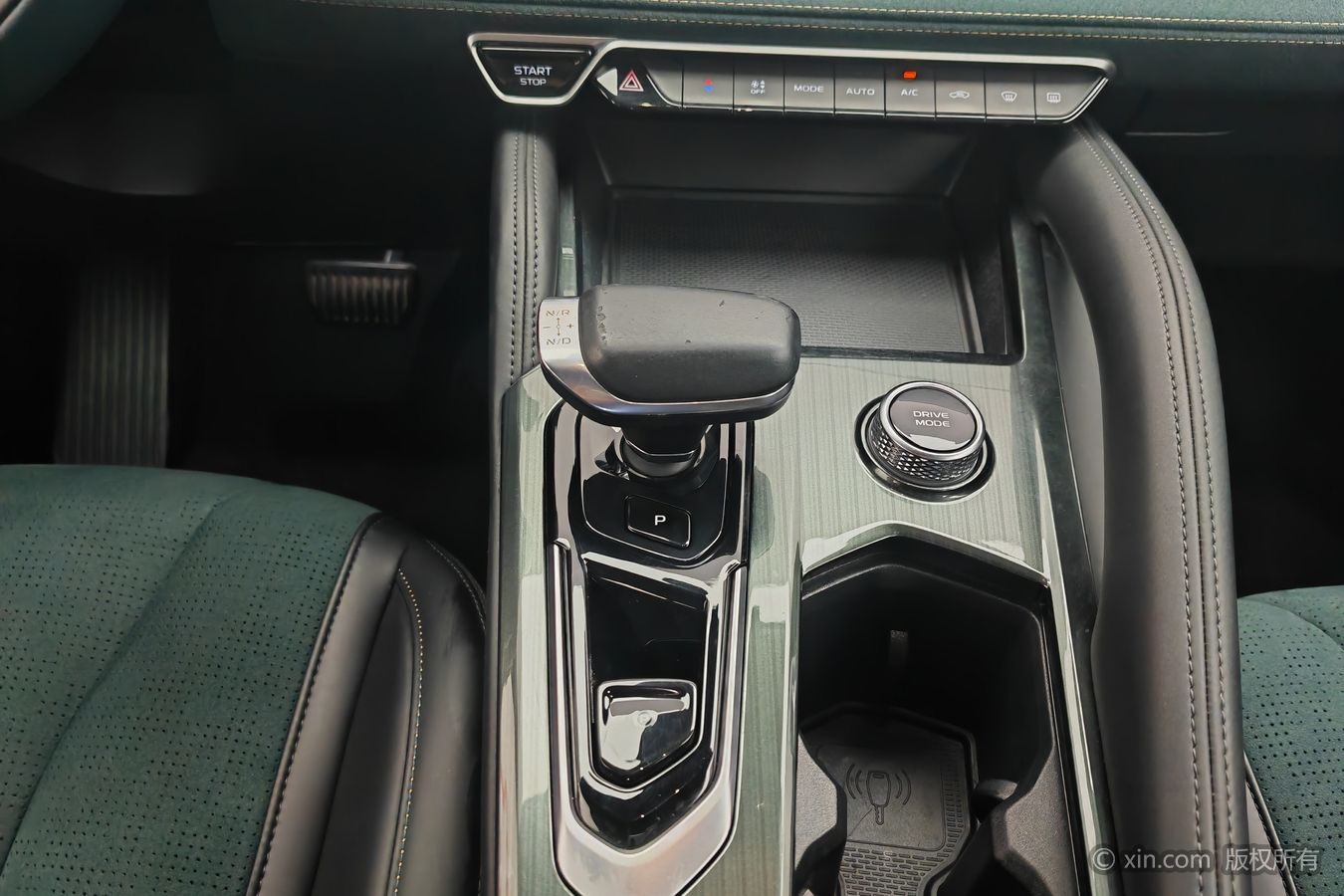 GEELY Monjaro 2021 car image #14