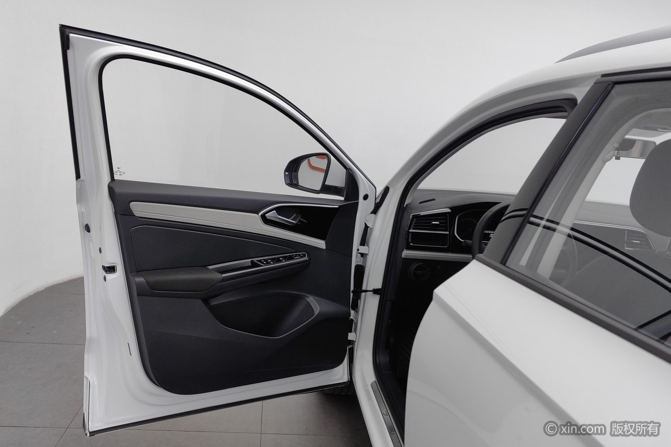 Jetta VS5 2025 car image #8