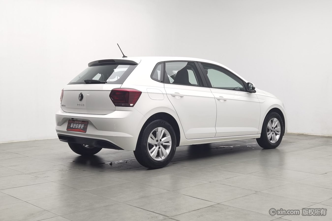 Volkswagen Polo 2022 car image #3