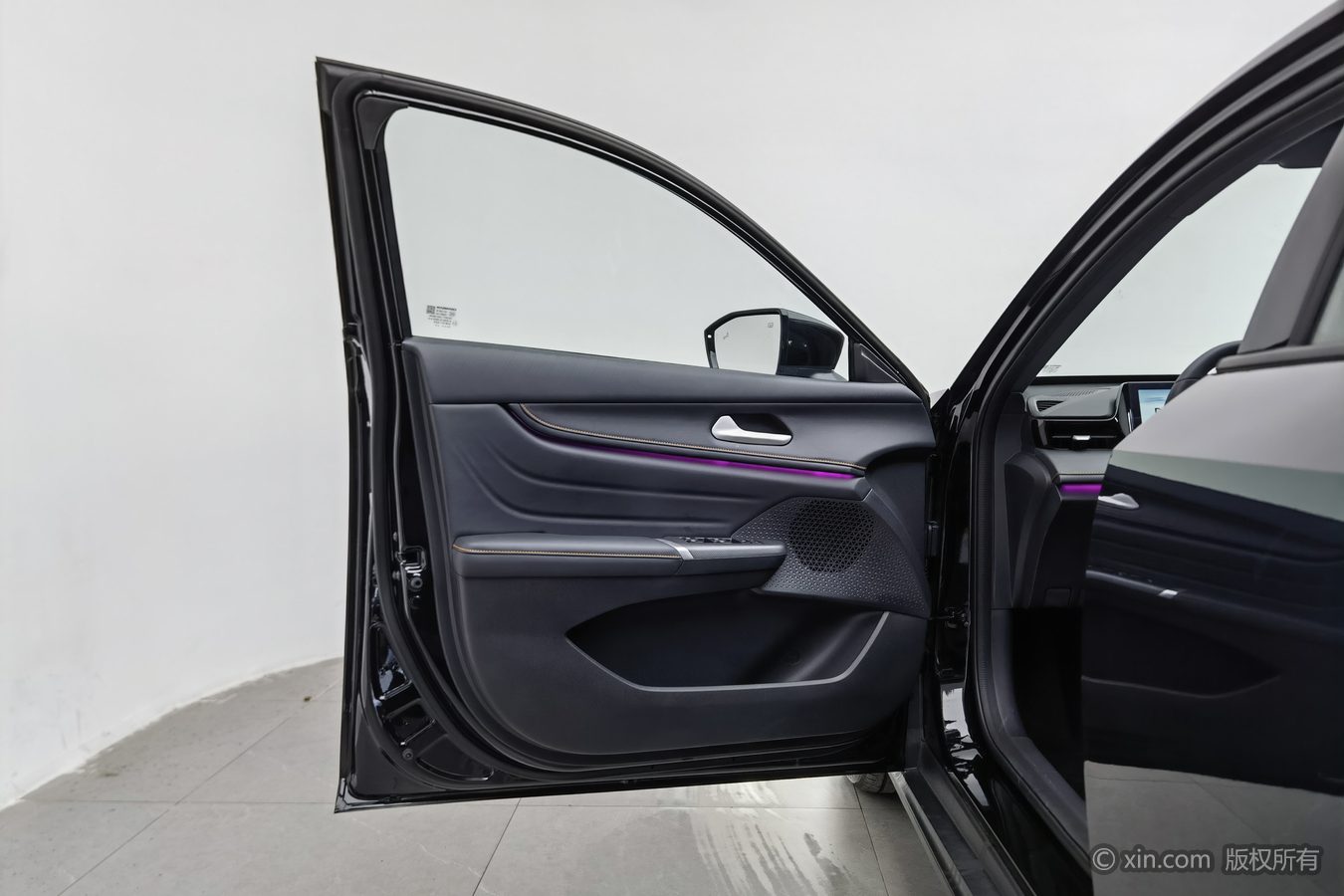 Changan UNI-V 2026 #8 Changan UNI-V 2026 car image #8