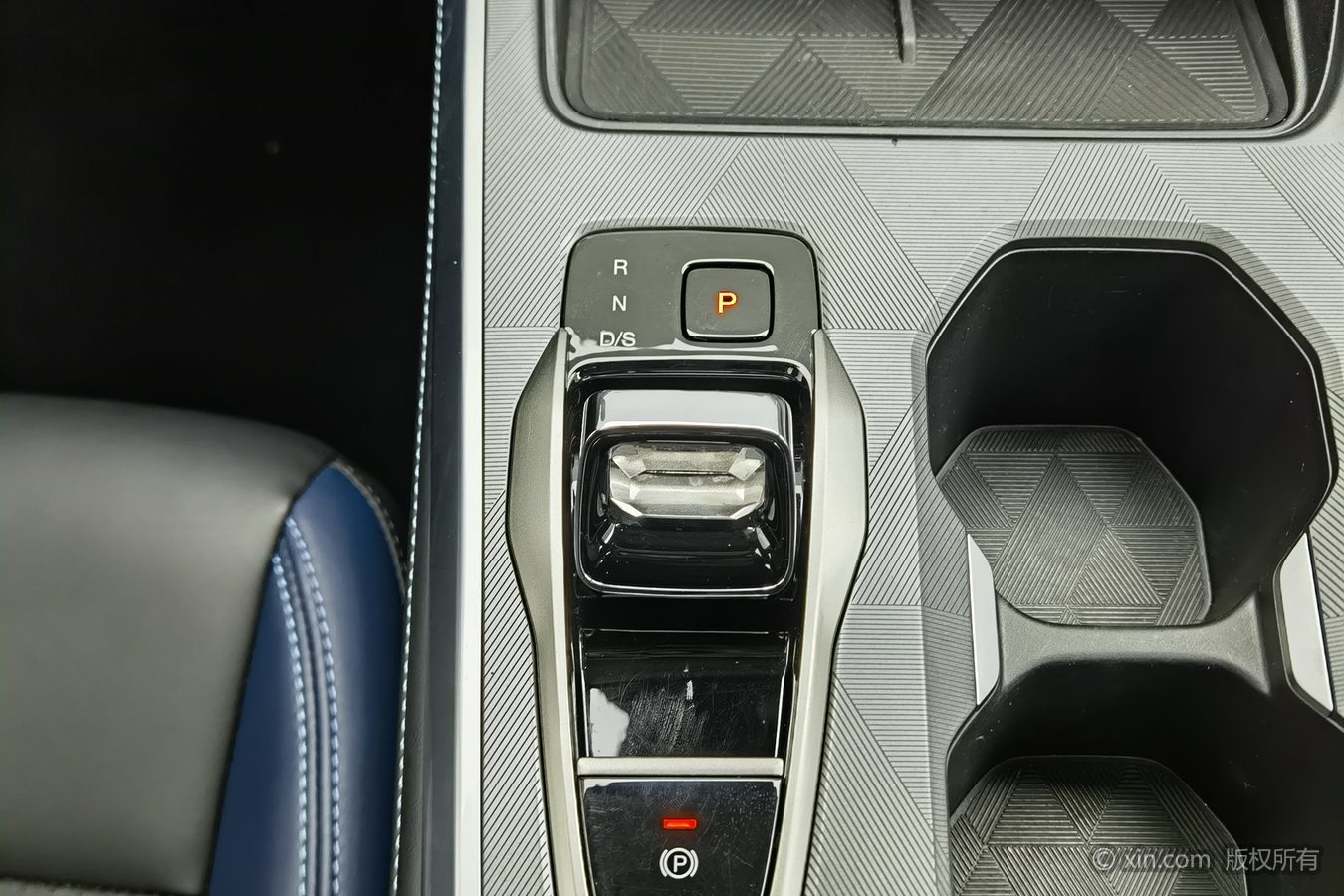 GAC Trumpchi GS3 2023 #14 GAC Trumpchi GS3 2023 car image #14
