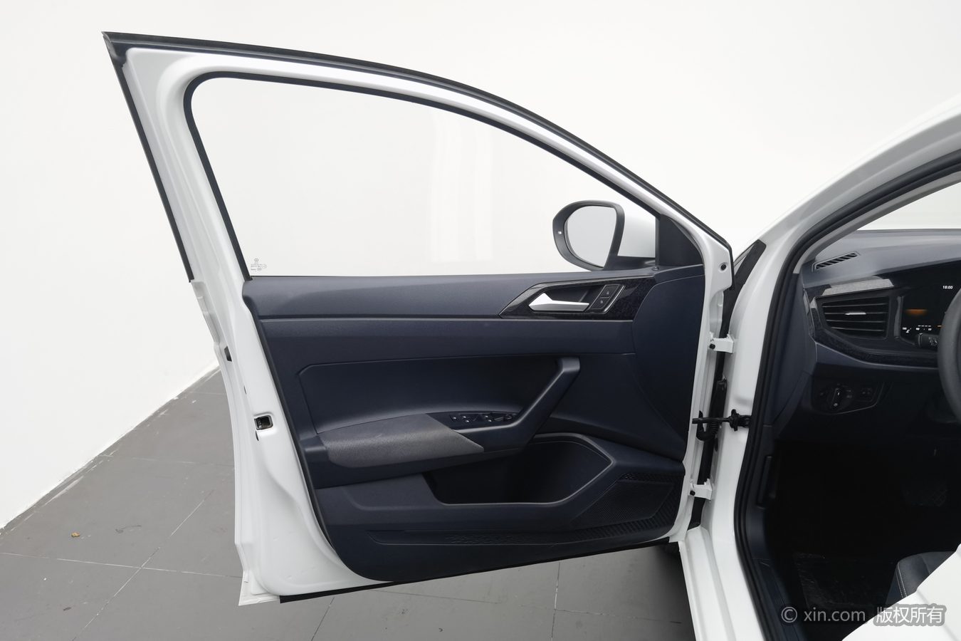 Volkswagen Lavida 2025 car image #8