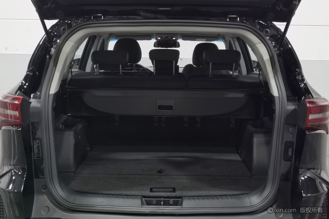 Jetour X70 2023 car image #17
