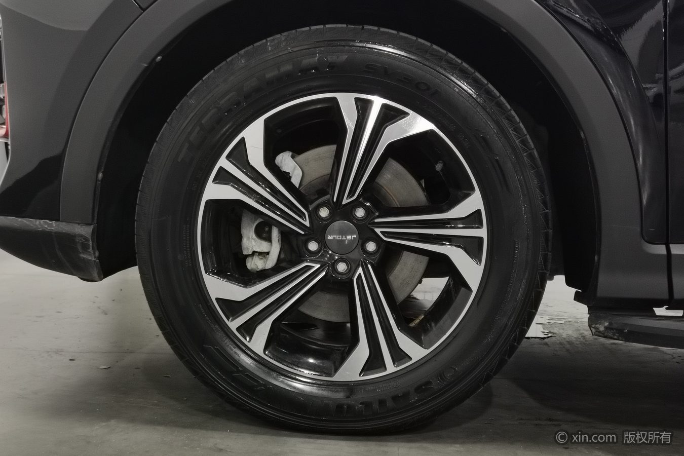 Jetour X70 2023 car image #7