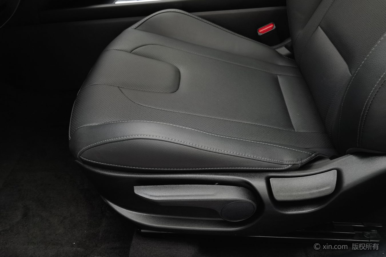 Hyundai Elantra 2024 car image #21