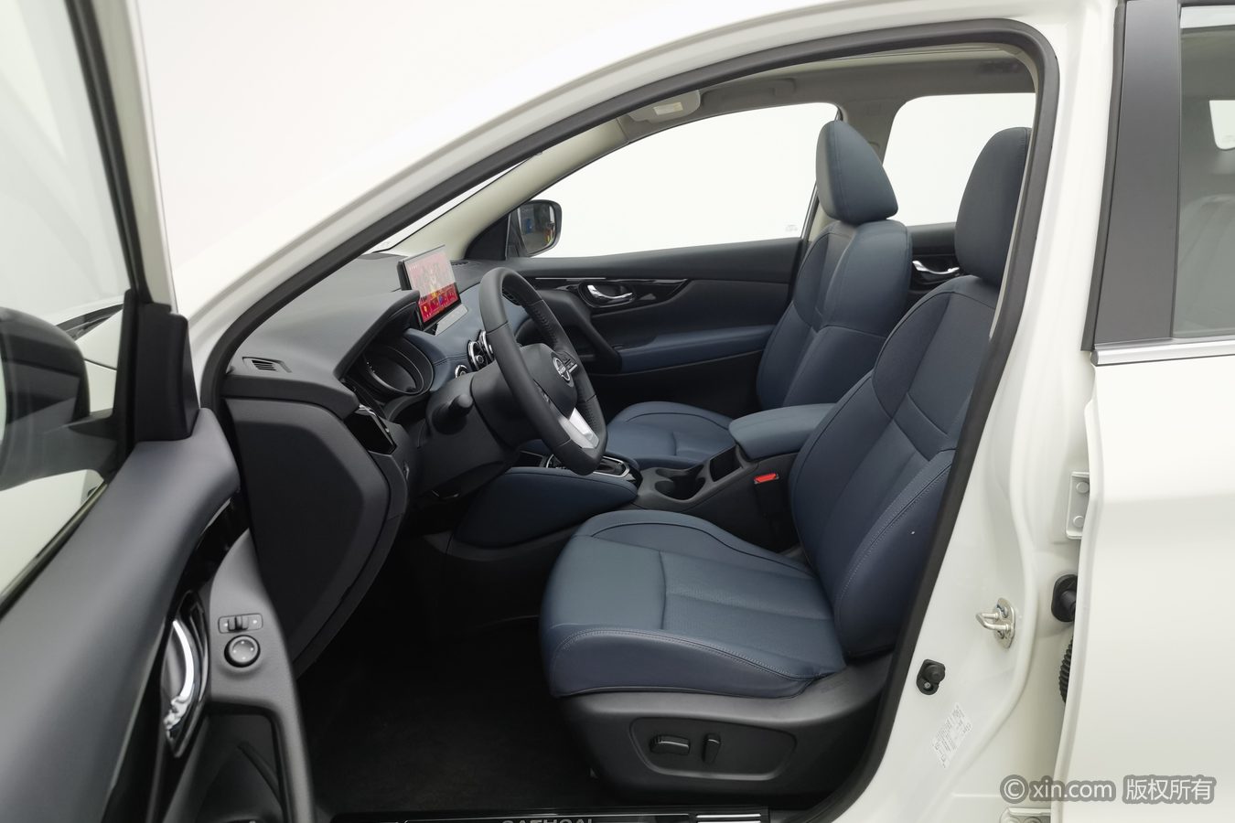 Nissan Qashqai 2025 #10 Nissan Qashqai 2025 car image #10