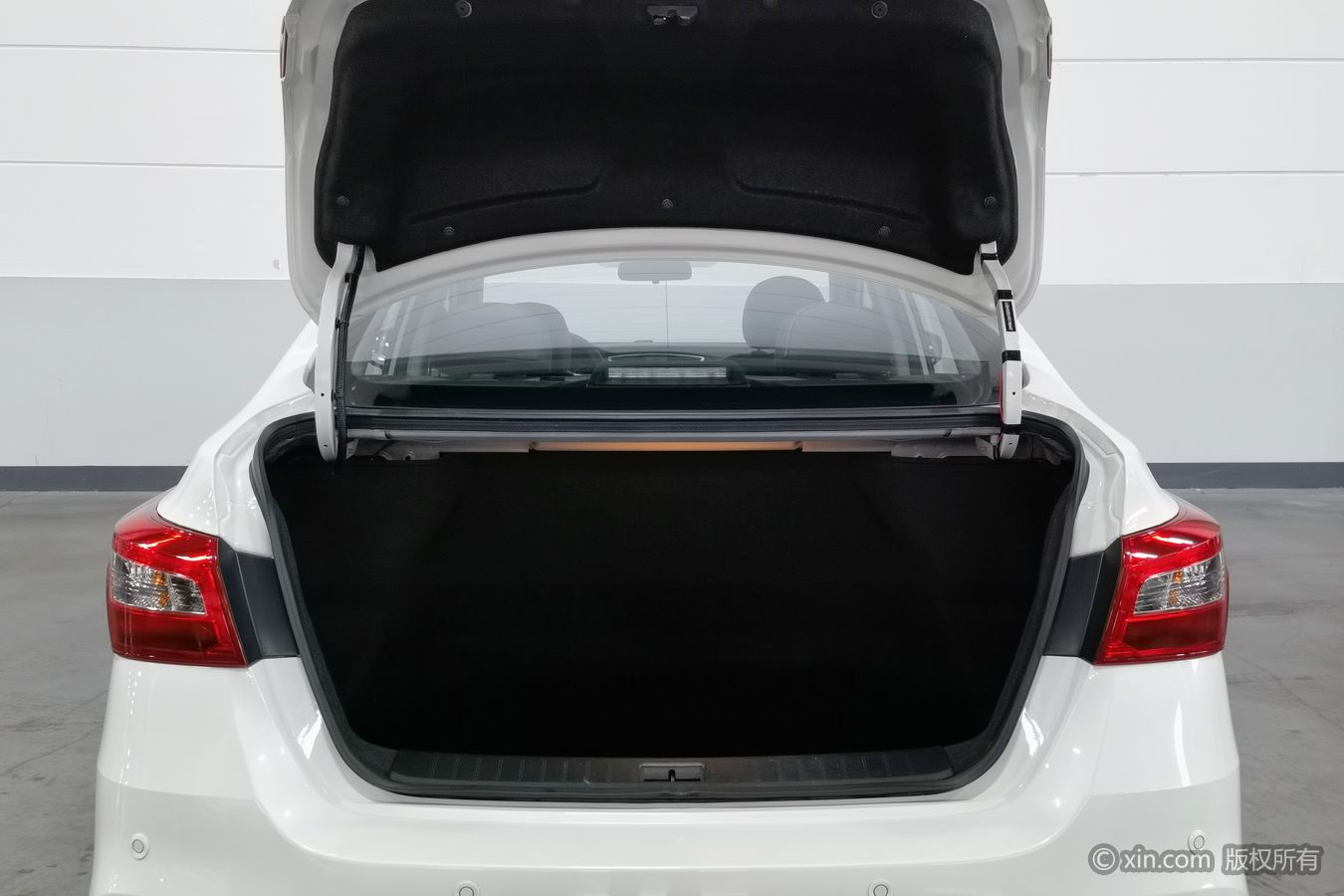 Nissan Sylphy 2024 #17 Nissan Sylphy 2024 car image #17