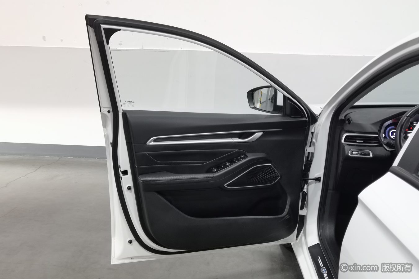 GEELY Emgrand 2023 car image #8