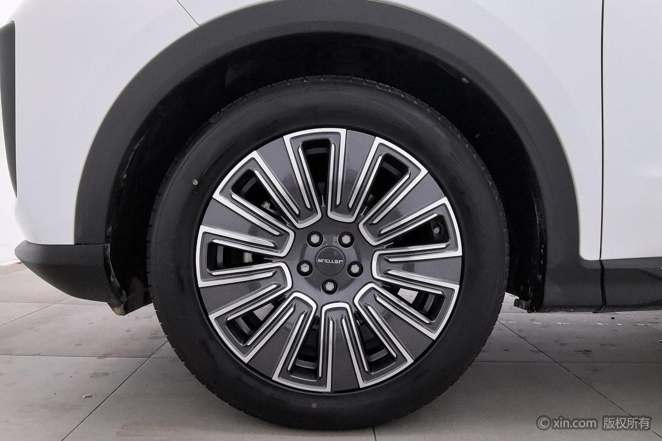 Jetour X70 PLUS 2024 car image #7