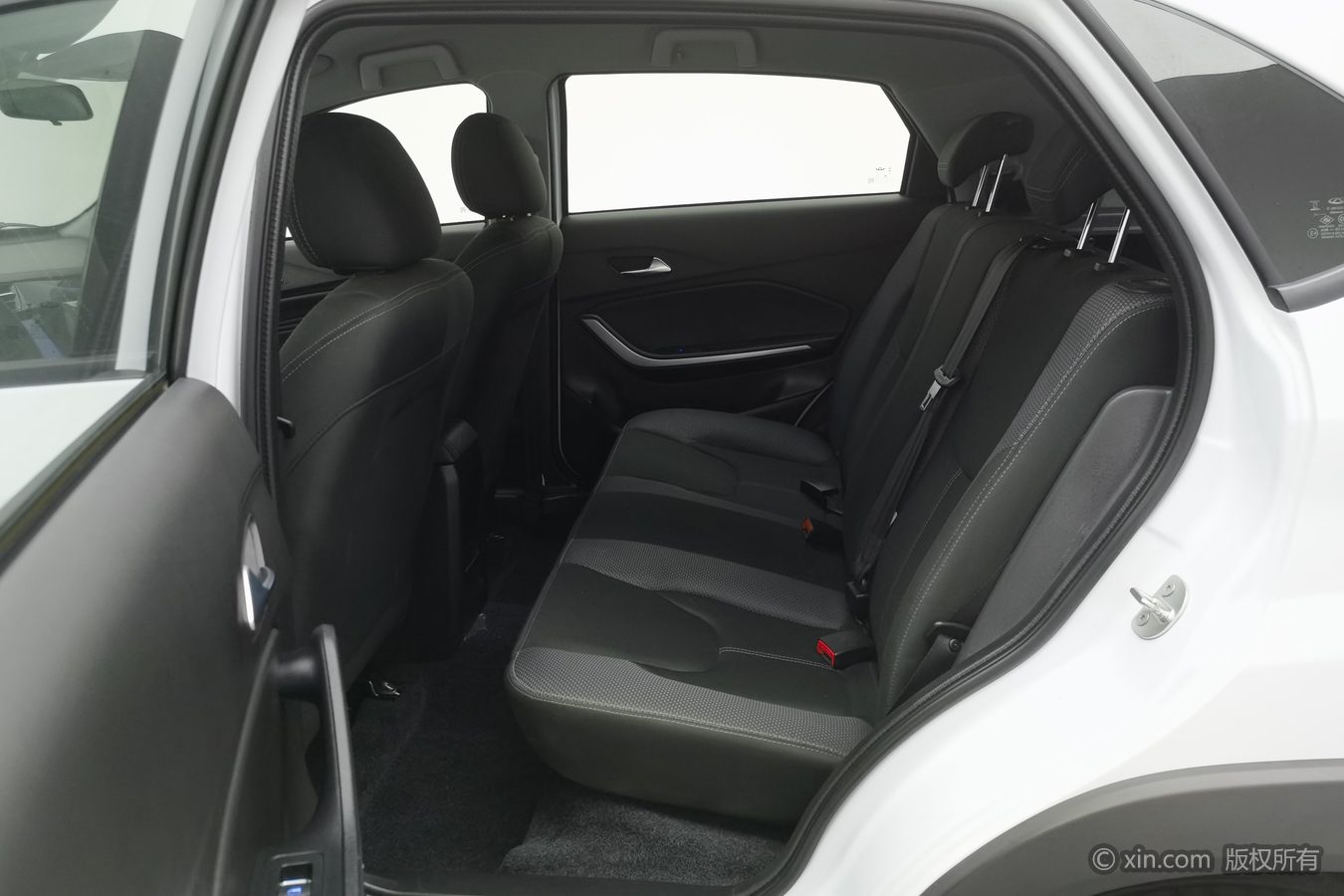 Chery Tiggo 3x 2024 #16 Chery Tiggo 3x 2024 car image #16
