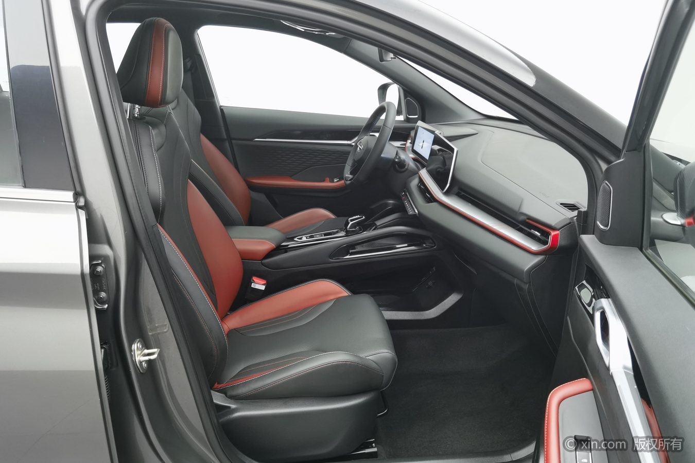 GEELY Coolray 2022 #24 GEELY Coolray 2022 صورة سيارة #24