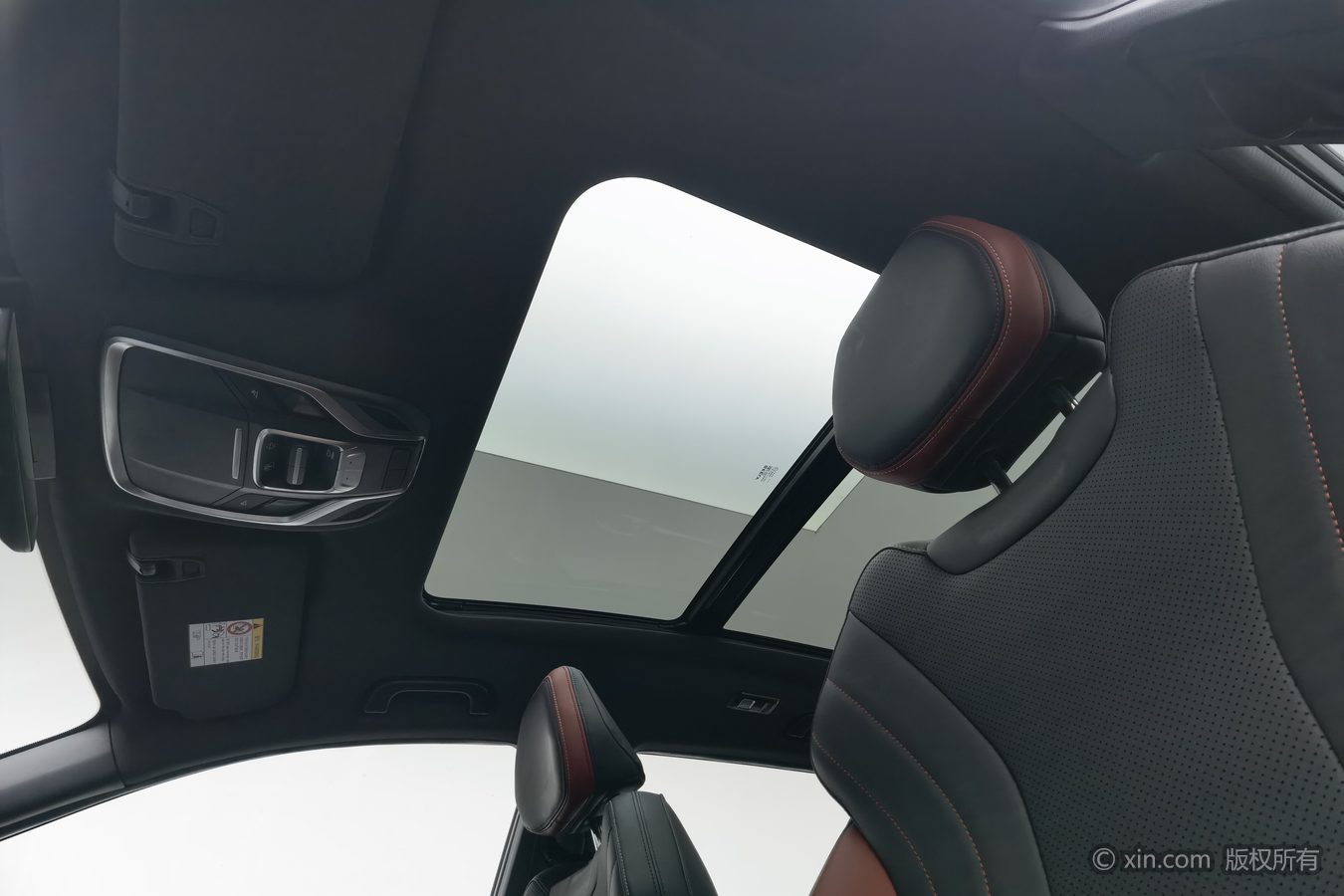 GEELY Coolray 2022 #15 GEELY Coolray 2022 صورة سيارة #15