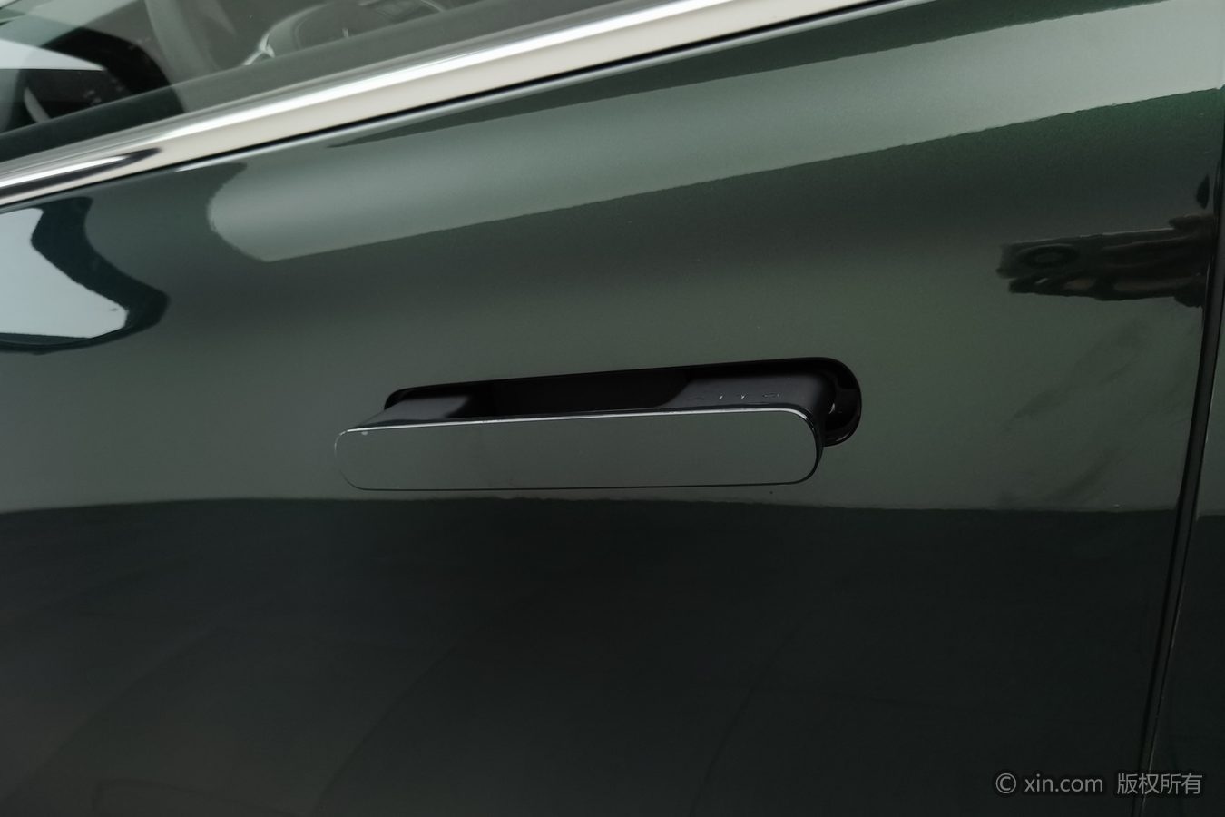 2025 car image #19
