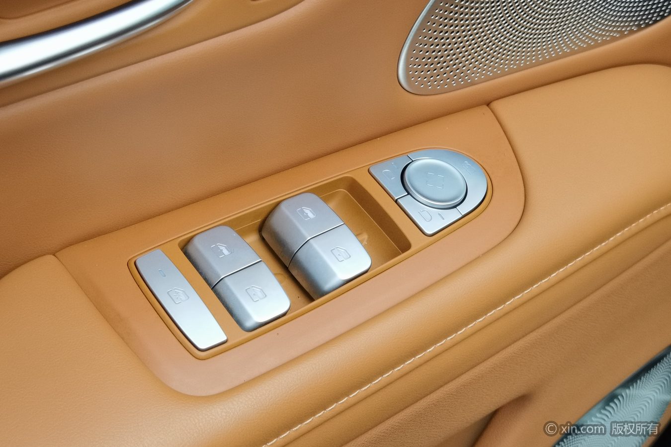 2025 car image #9