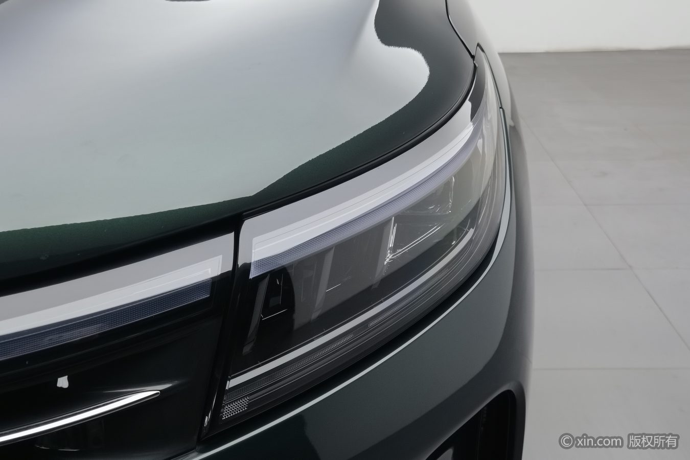 2025 car image #6