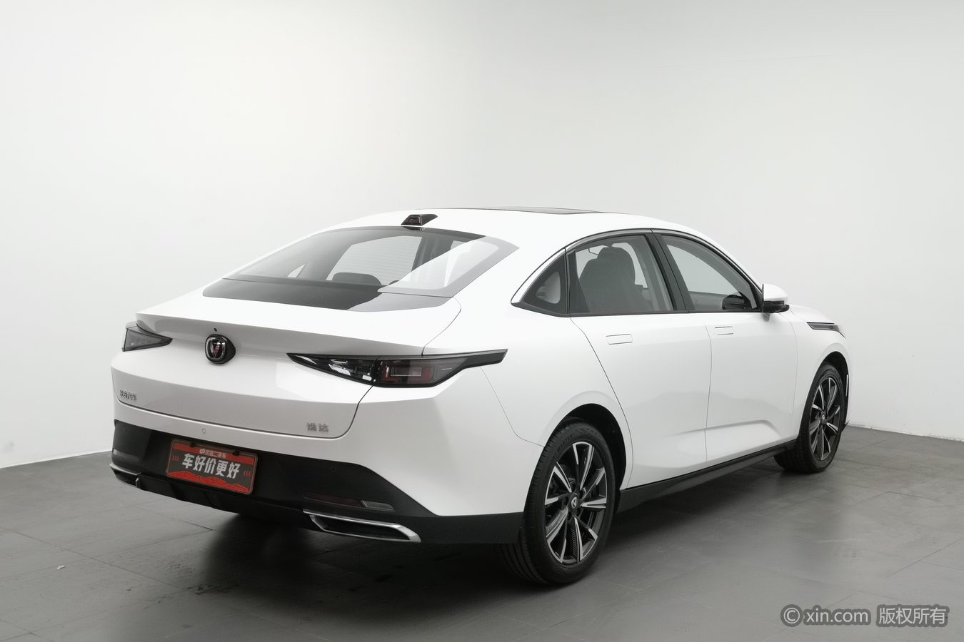 Changan Lamore 2023 #3 Changan Lamore 2023 car image #3