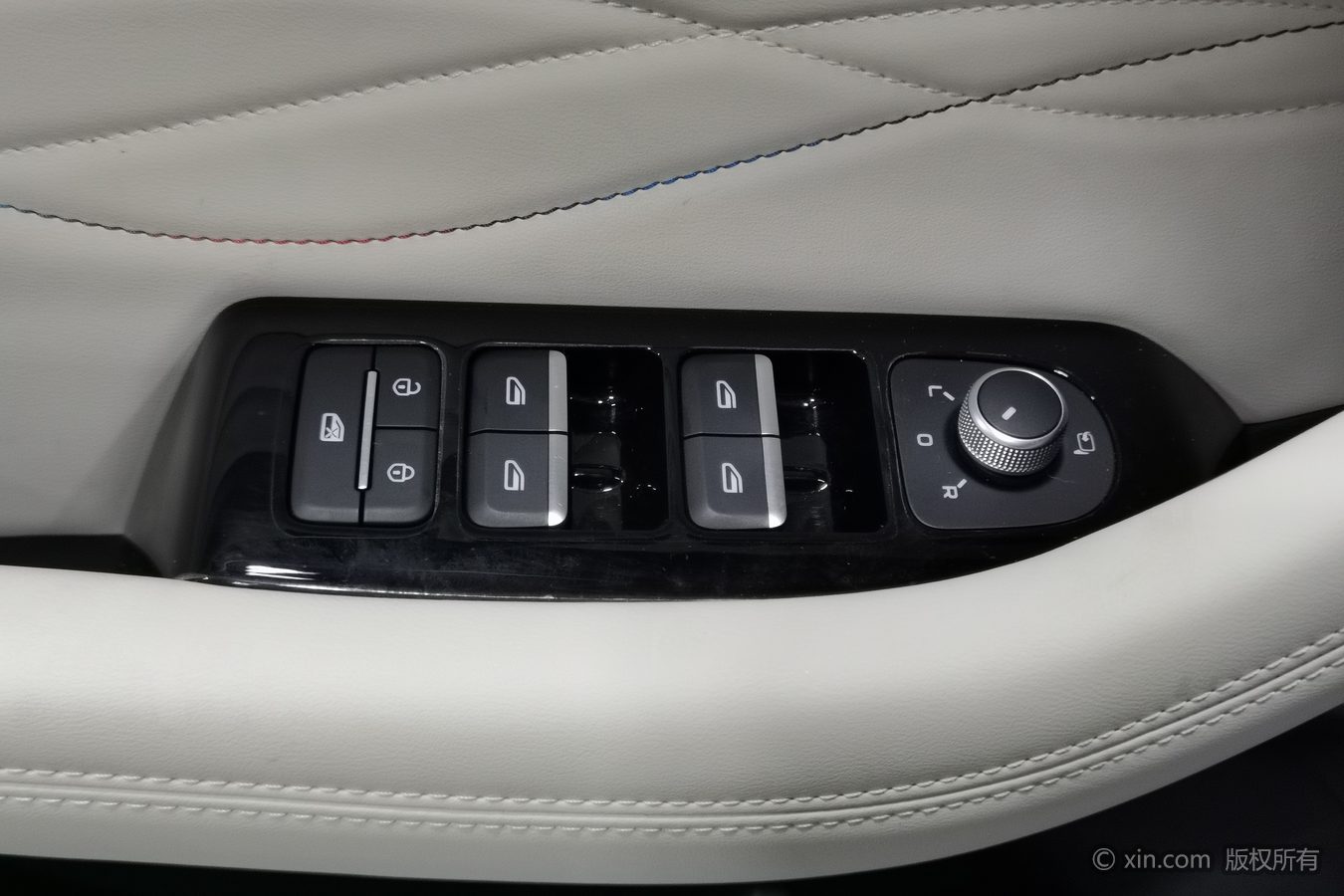 GEELY Monjaro 2024 car image #9
