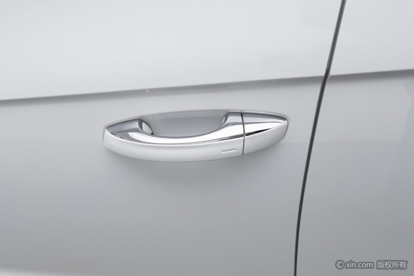 Volkswagen T-Roc 2024 car image #19