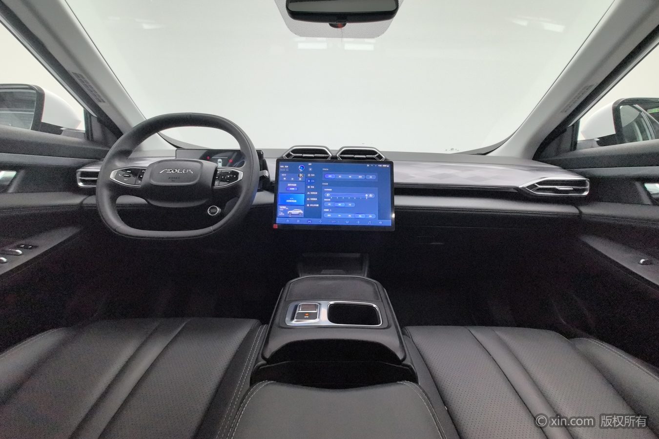 2025 car image #12