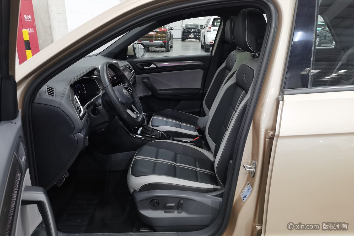 Volkswagen T-Roc 2023 #10 Volkswagen T-Roc 2023 imagen de coche #10