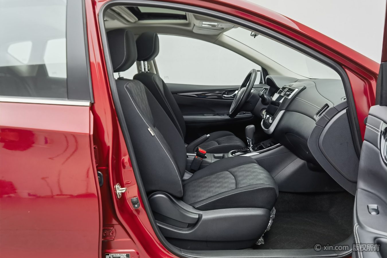 Nissan TIIDA 2023 #24 Nissan TIIDA 2023 immagine di auto #24