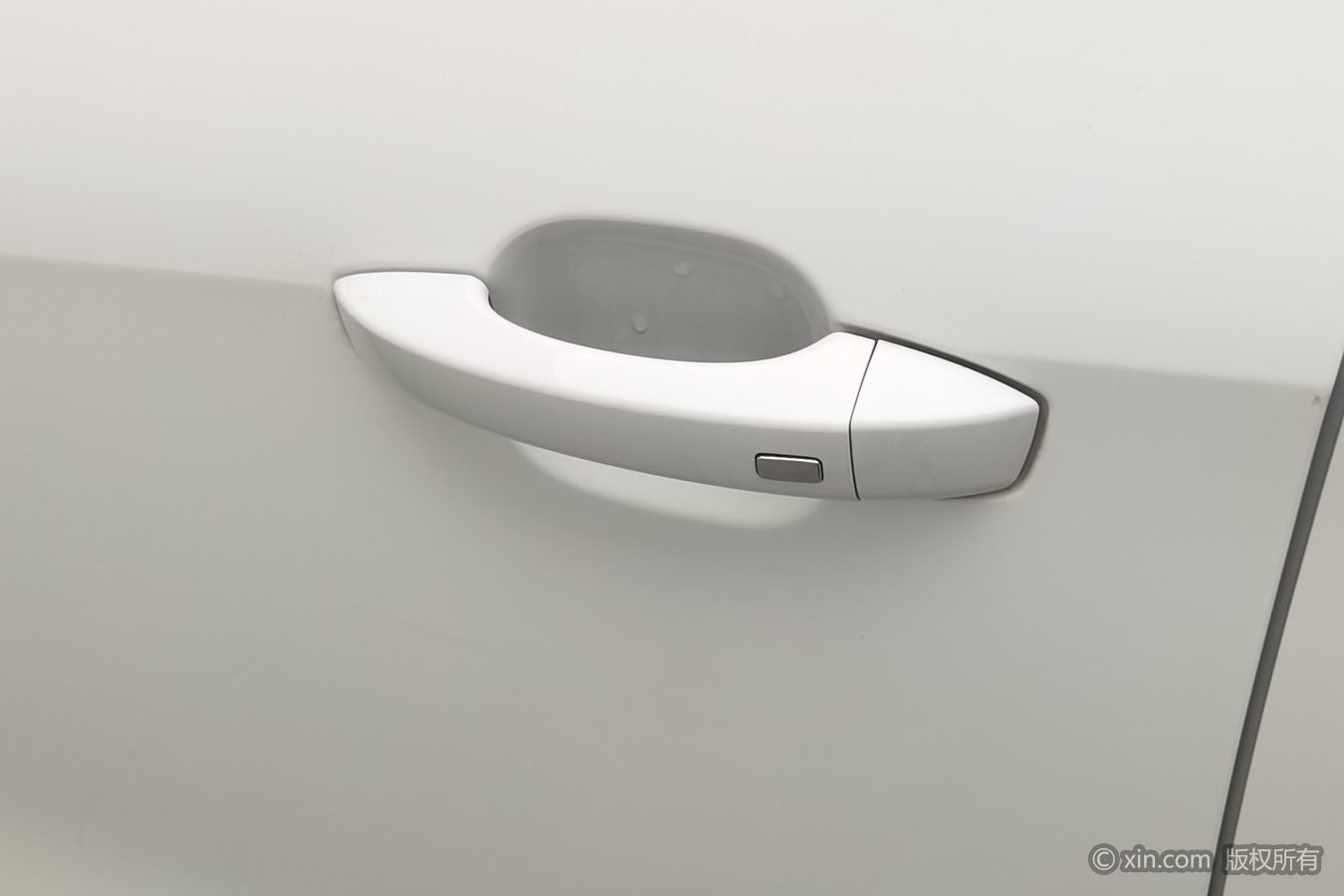 Roewe i5 2024 car image #19