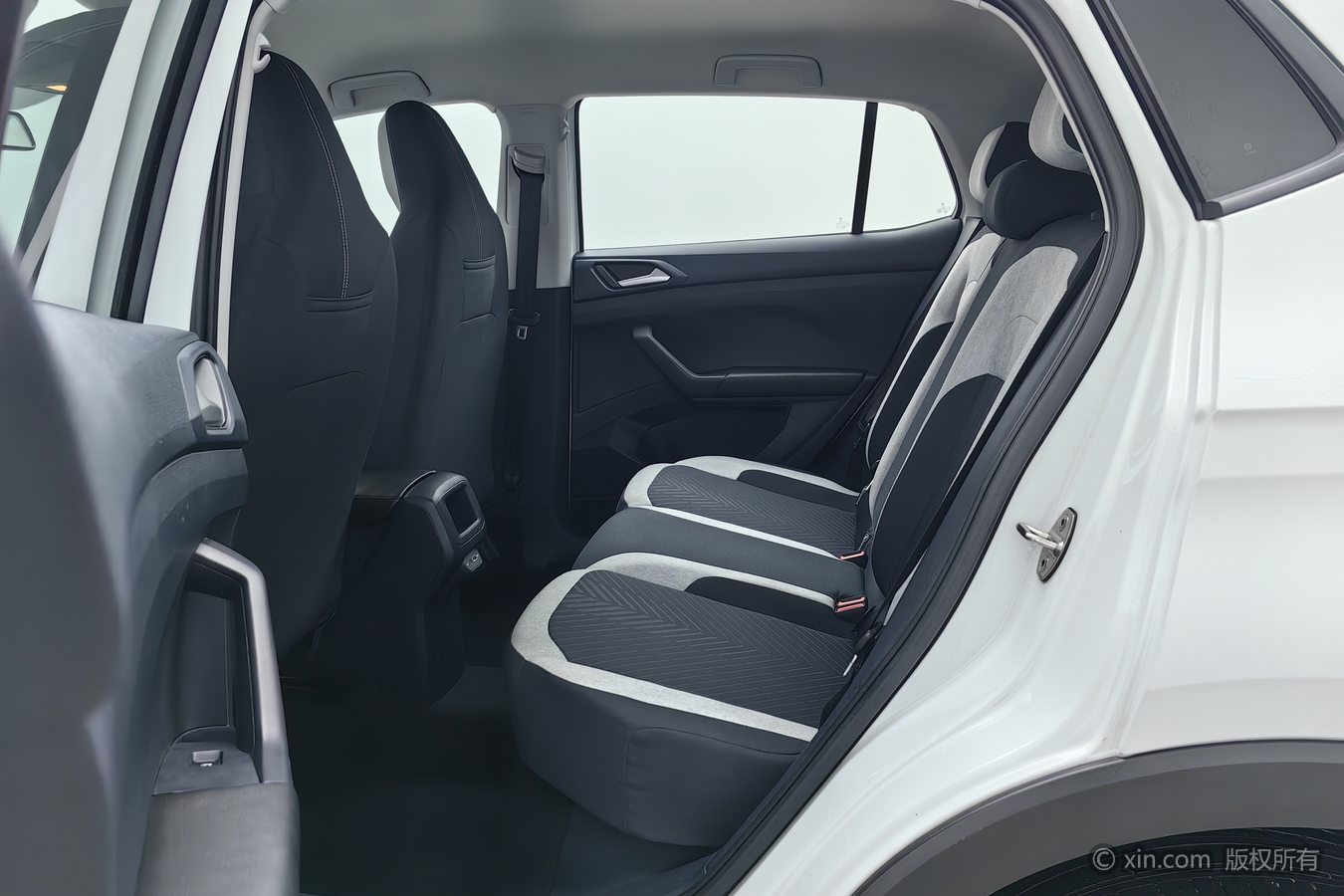Volkswagen Tharu 2025 #16 Volkswagen Tharu 2025 صورة سيارة #16