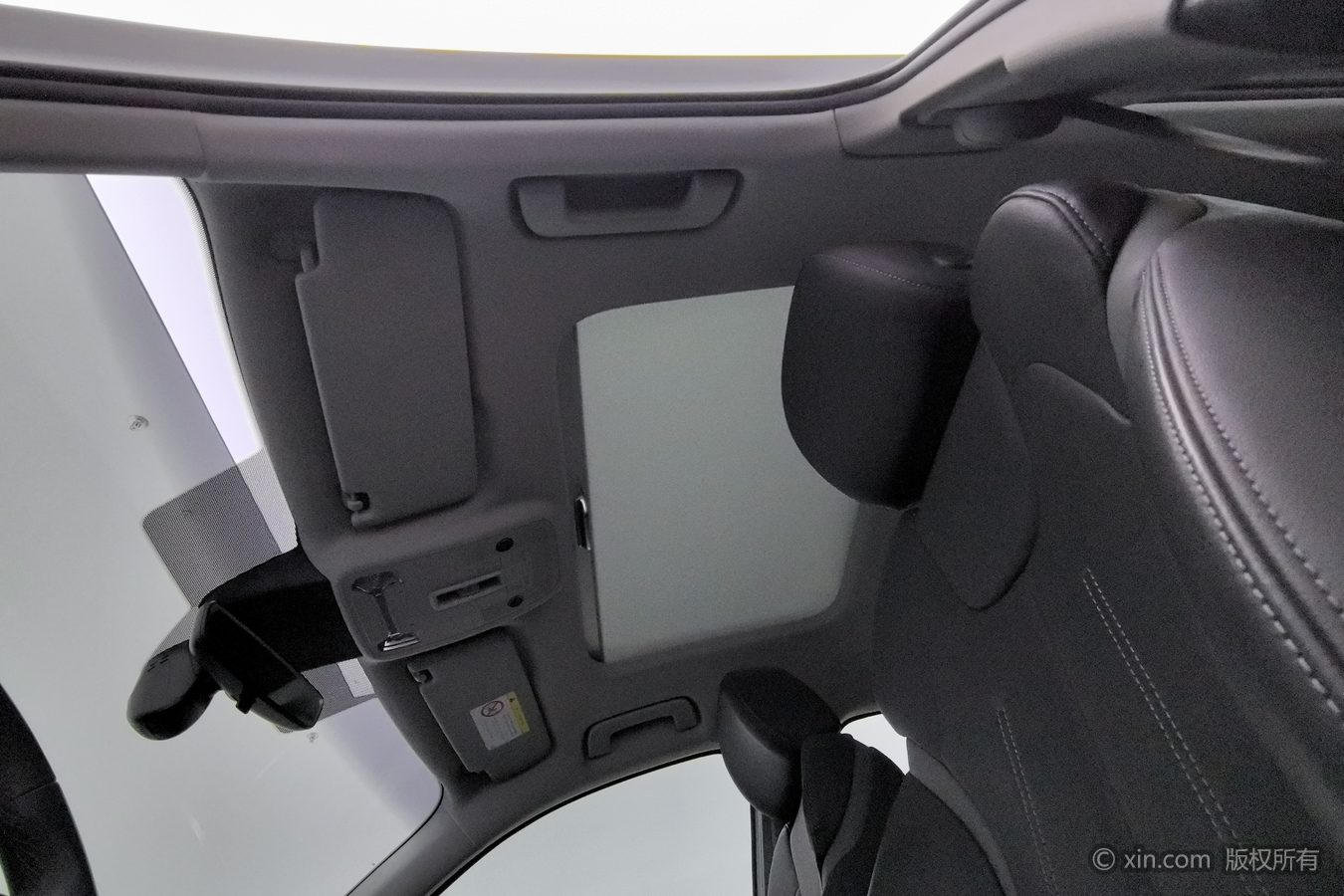 Audi Q2L 2023 #15 Audi Q2L 2023 car image #15