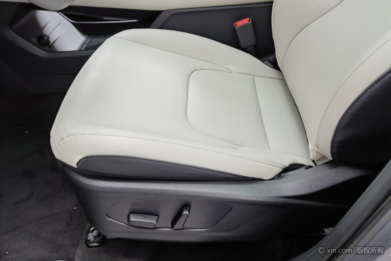 Kia Sportage 2024 image de voiture #21