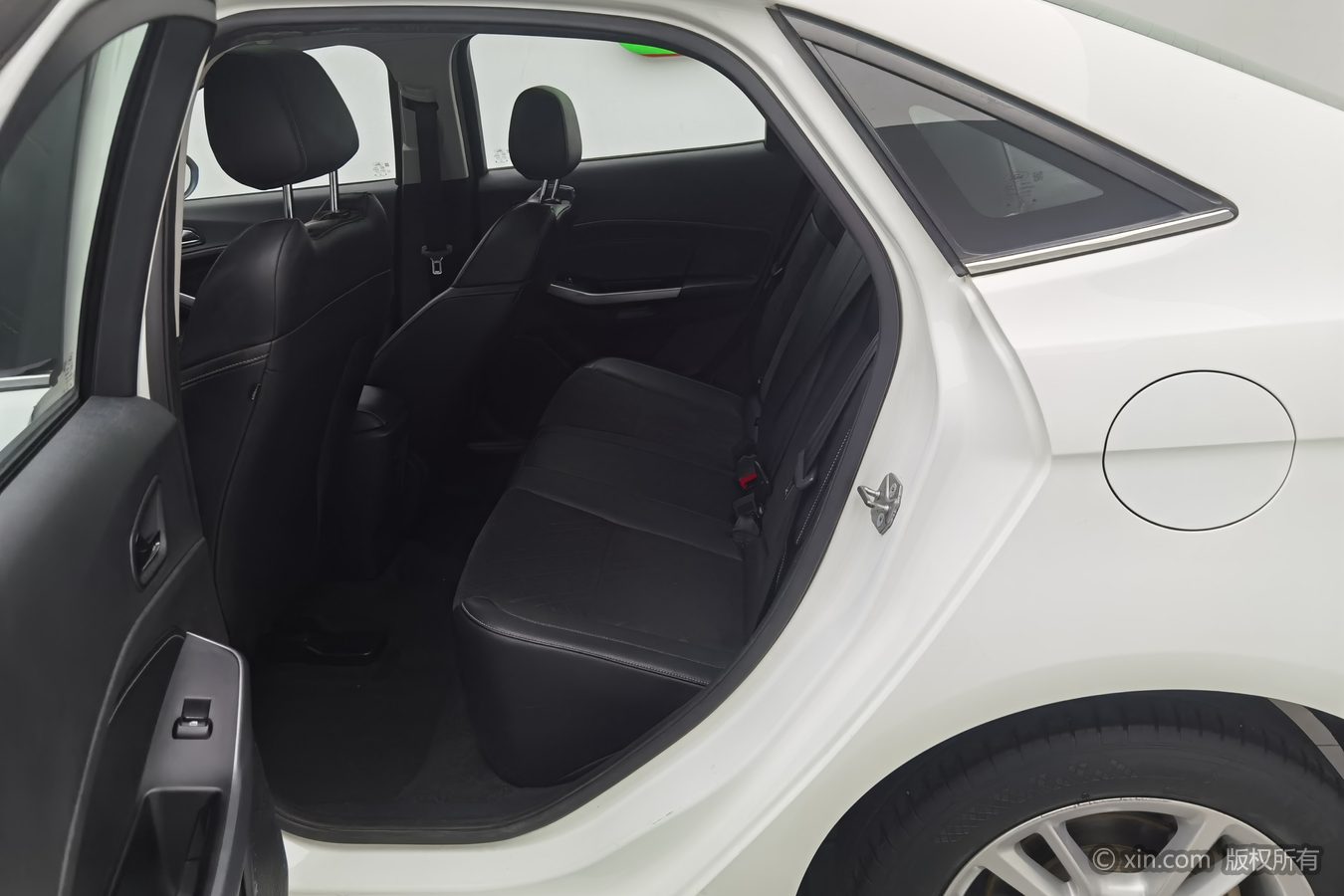 Ford Escort 2020 #16 Ford Escort 2020 image de voiture #16