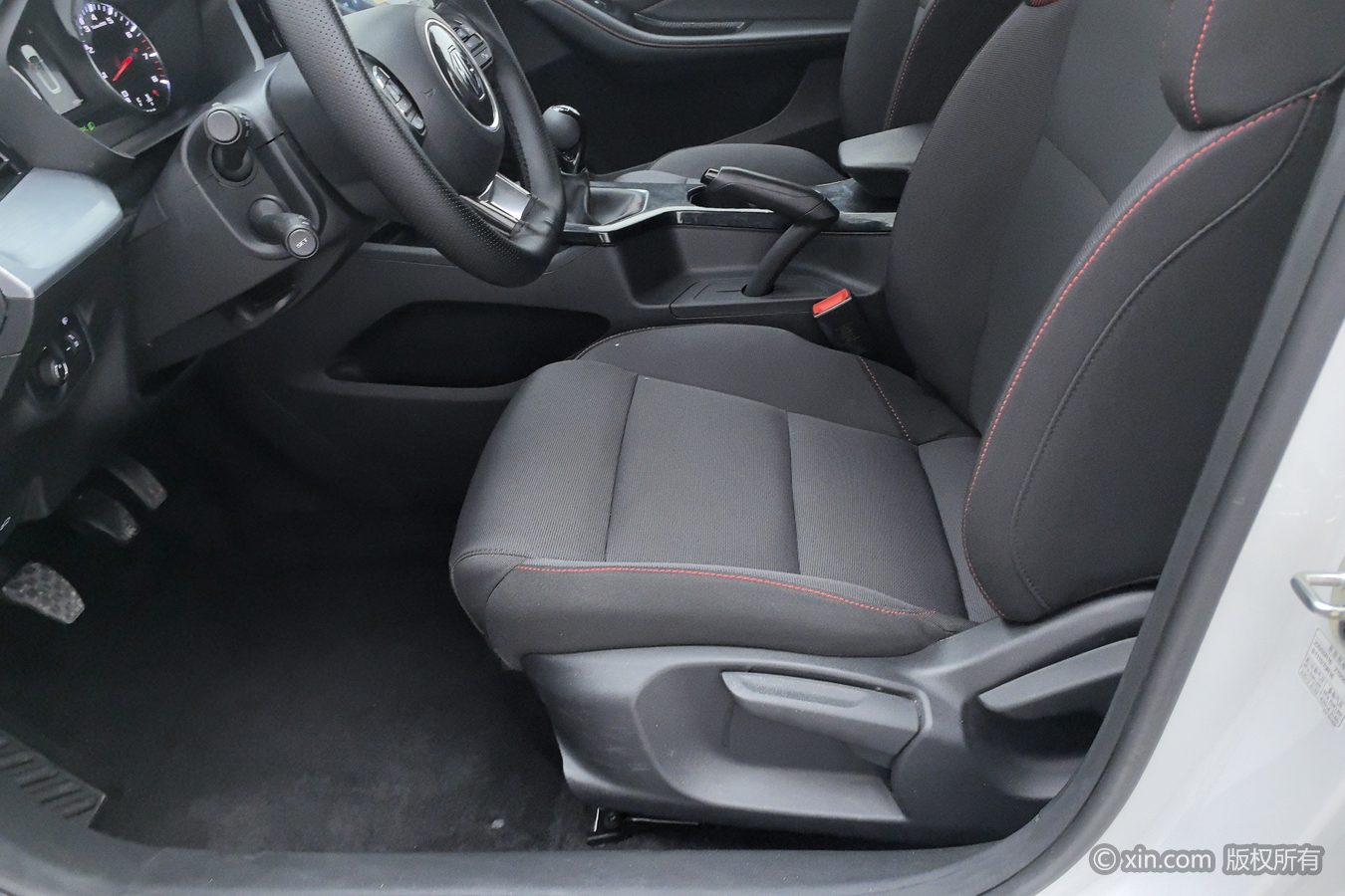 MG 5 2025 car image #21