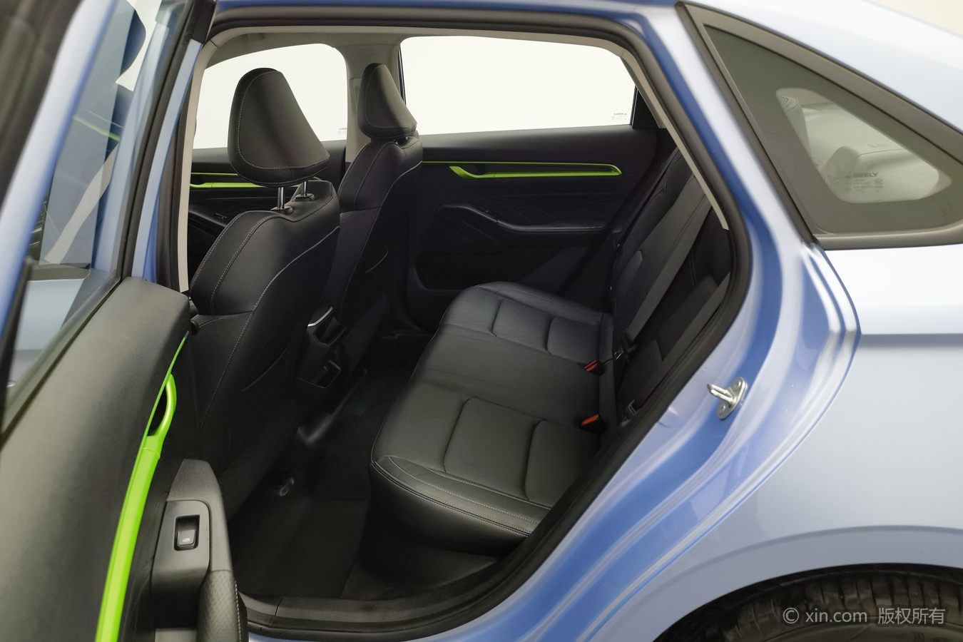GEELY Emgrand 2023 #16 GEELY Emgrand 2023 car image #16