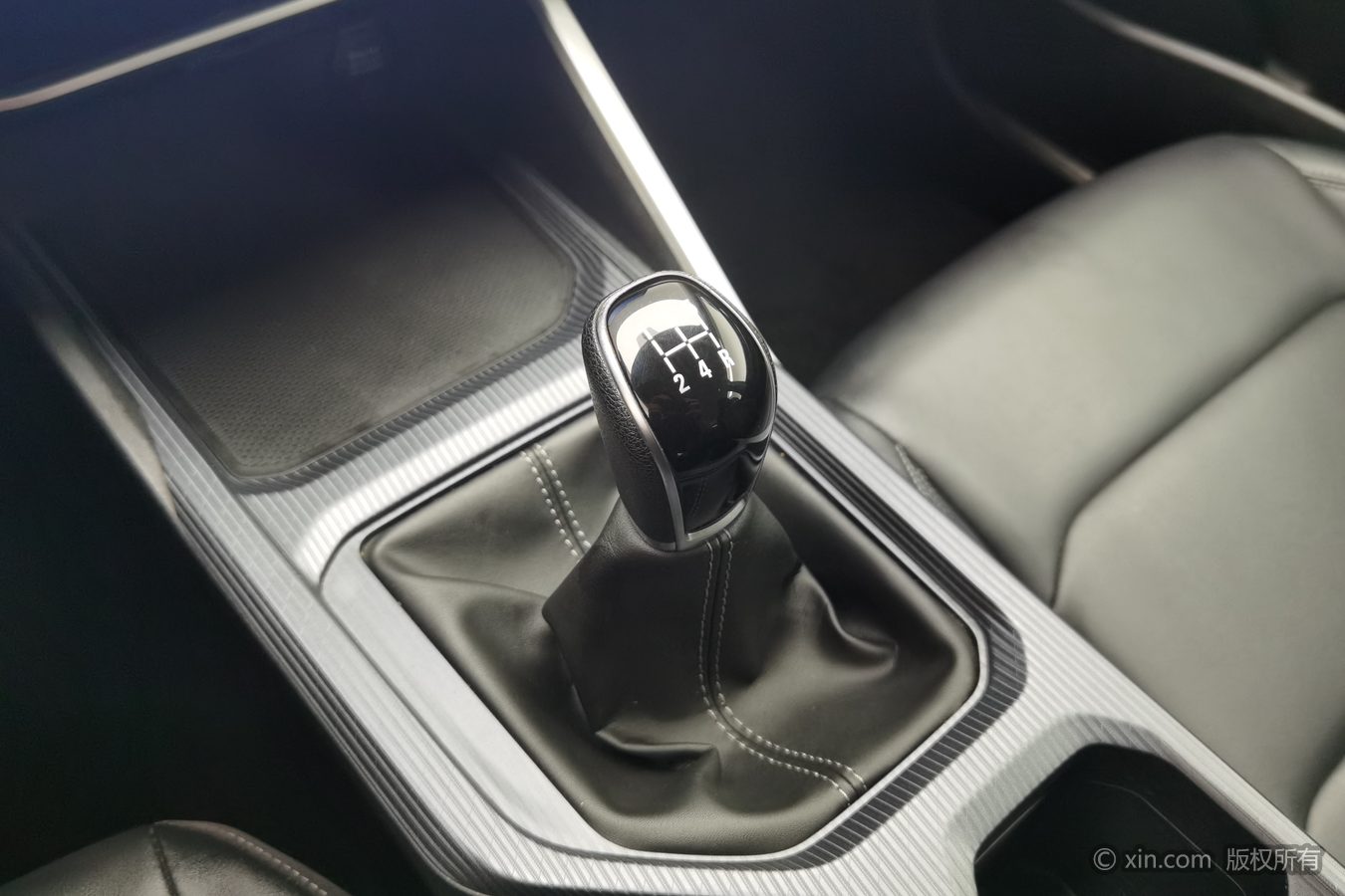 GEELY Emgrand 2025 car image #14