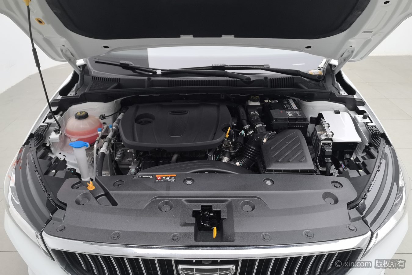 GEELY Emgrand 2023 car image #18