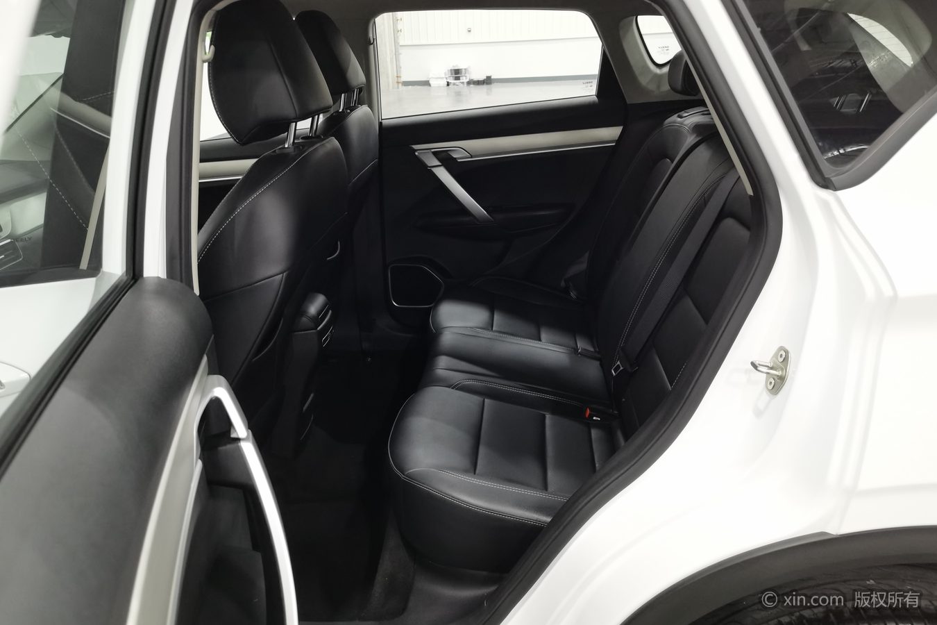 GEELY Coolray 2025 #16 GEELY Coolray 2025 car image #16