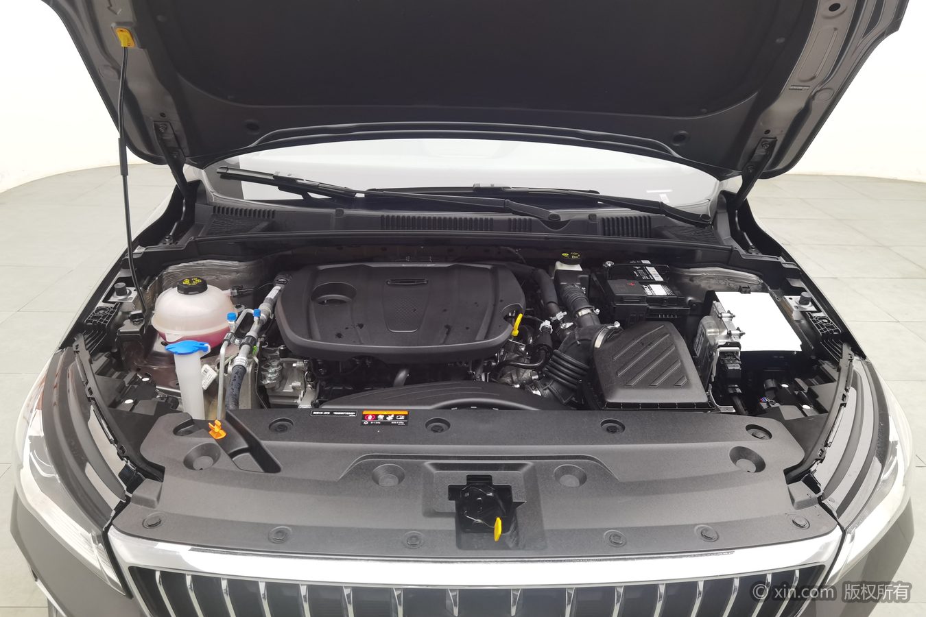 GEELY Emgrand 2025 صورة سيارة #18