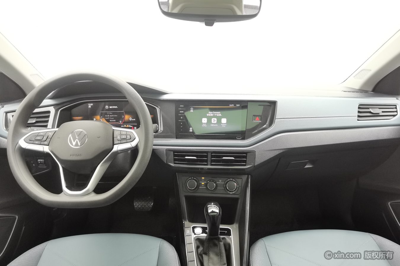 Volkswagen Lavida 2025 car image #12