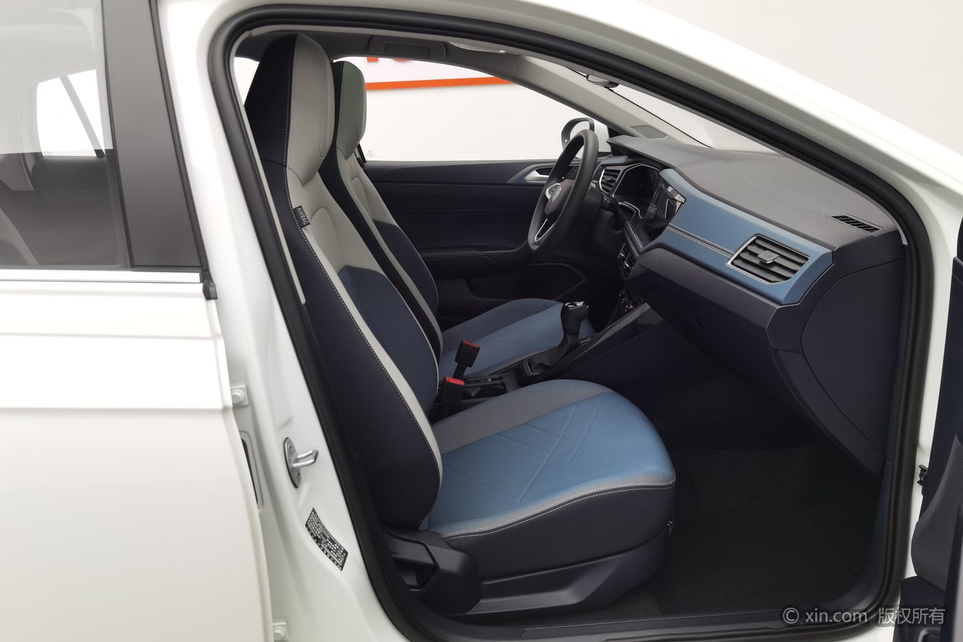 Volkswagen Lavida 2025 car image #24