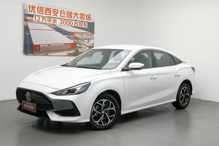 MG 5 2025 MG 5 2025 immagine di auto