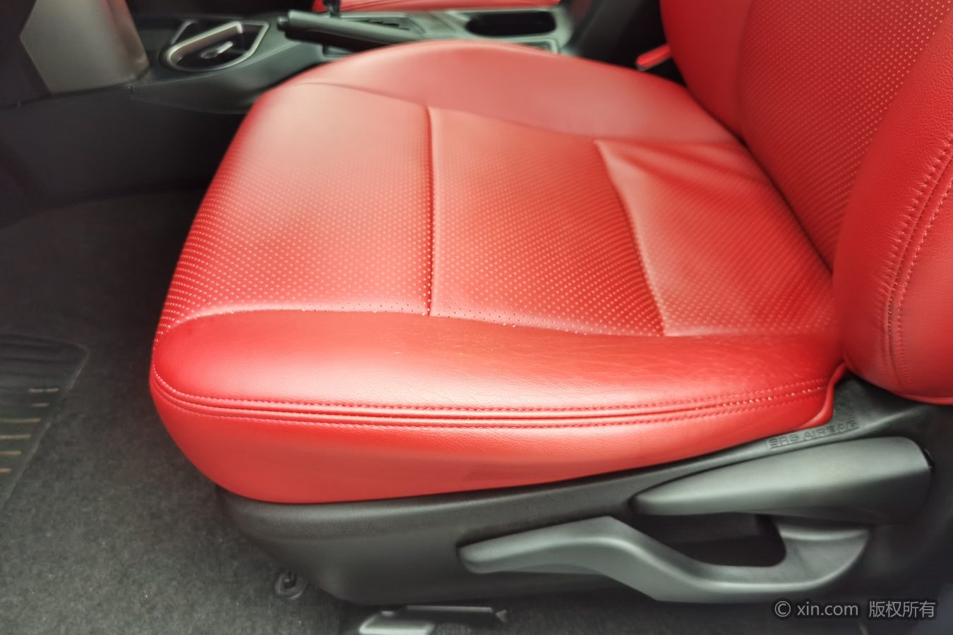 Toyota RAV4 2019 #21 Toyota RAV4 2019 car image #21