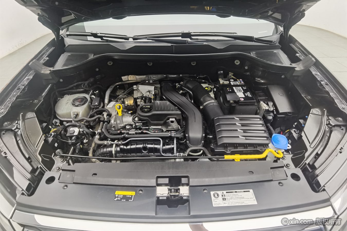 Volkswagen Tharu 2023 car image #18