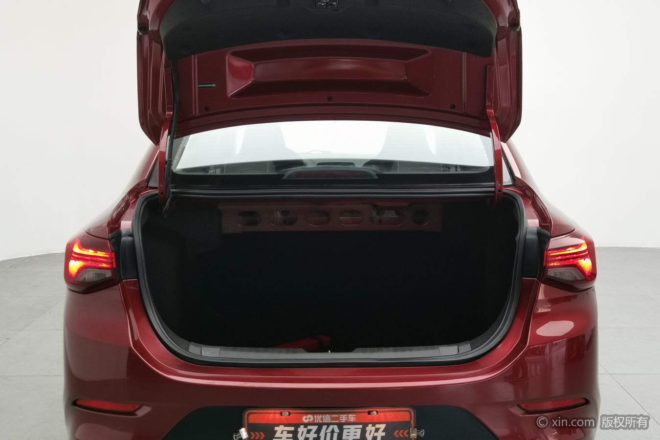 Chevrolet Cavalier 2019 car image #17
