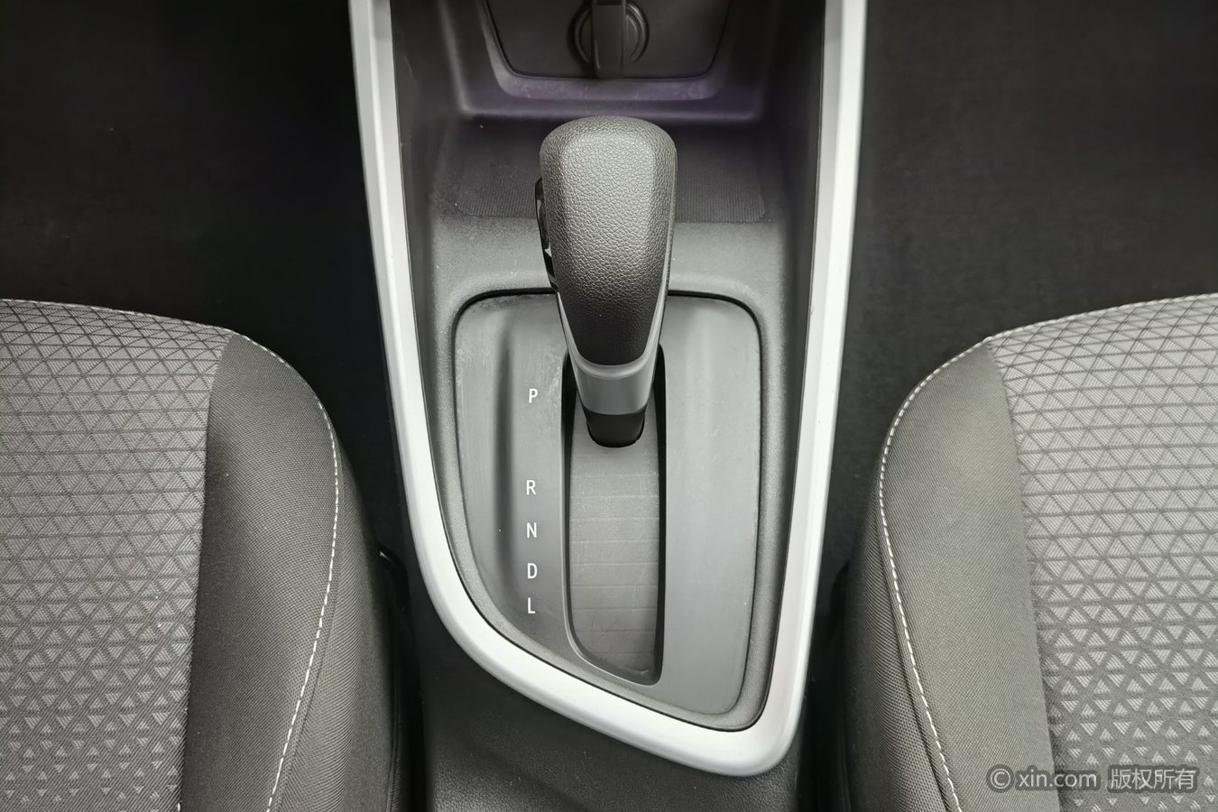 Chevrolet Cavalier 2019 car image #14