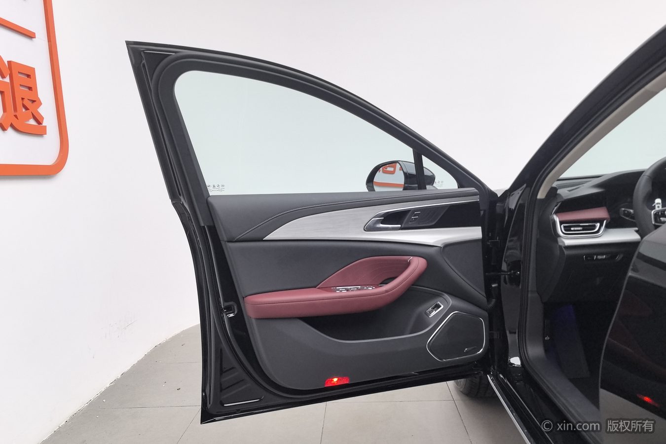 HongQi H5 2025 #8 HongQi H5 2025 car image #8