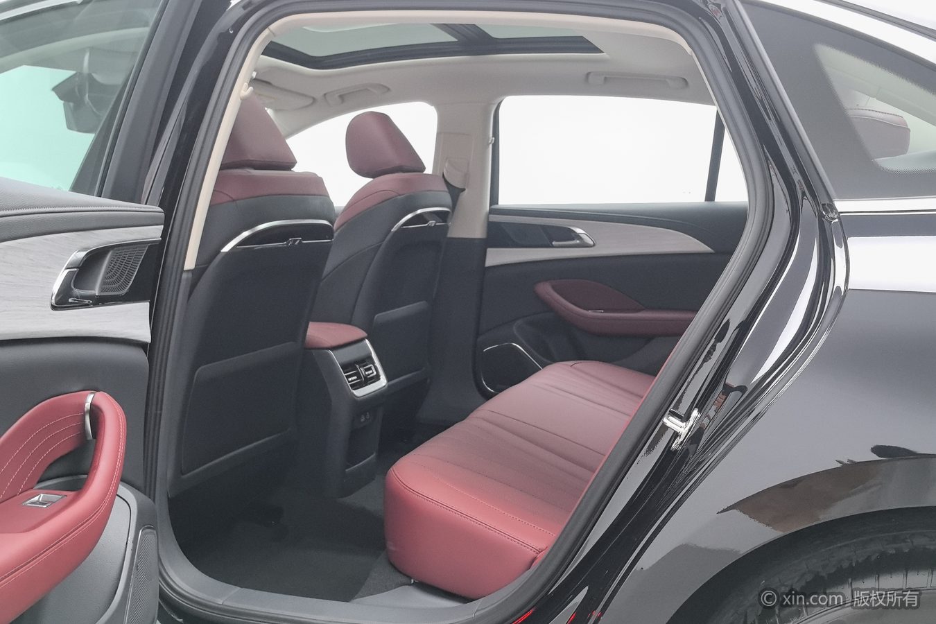 HongQi H5 2025 #16 HongQi H5 2025 car image #16