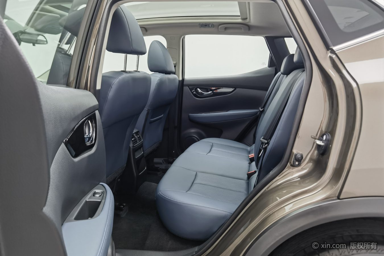 Nissan Qashqai 2025 car image #16