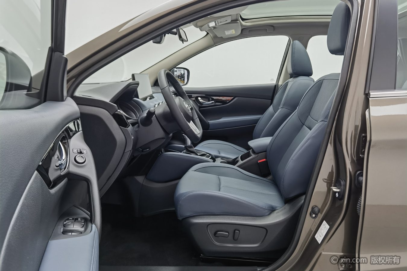 Nissan Qashqai 2025 car image #10