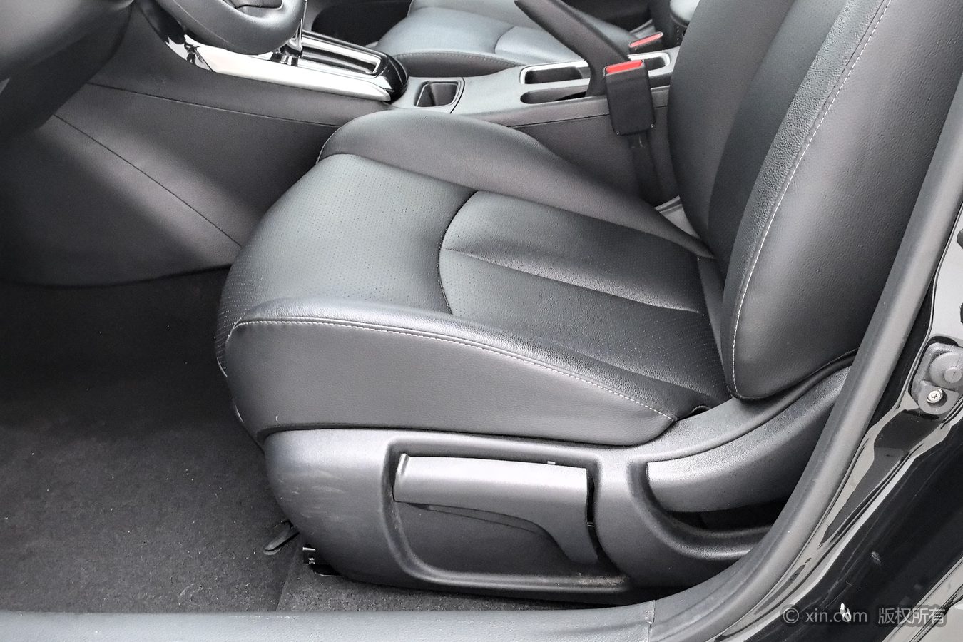 Nissan Sylphy 2023 image de voiture #21