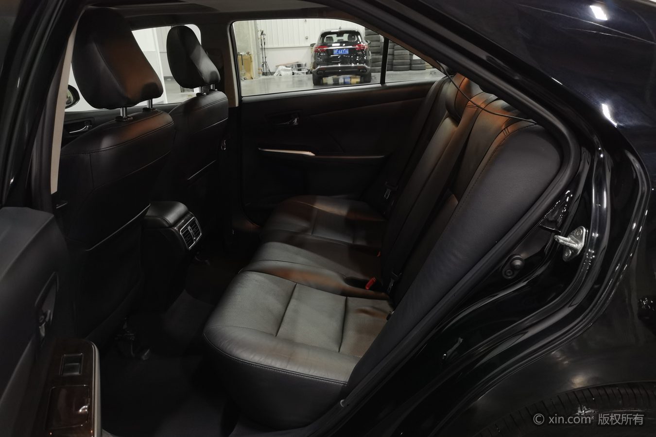 Toyota Camry 2016 car image #16